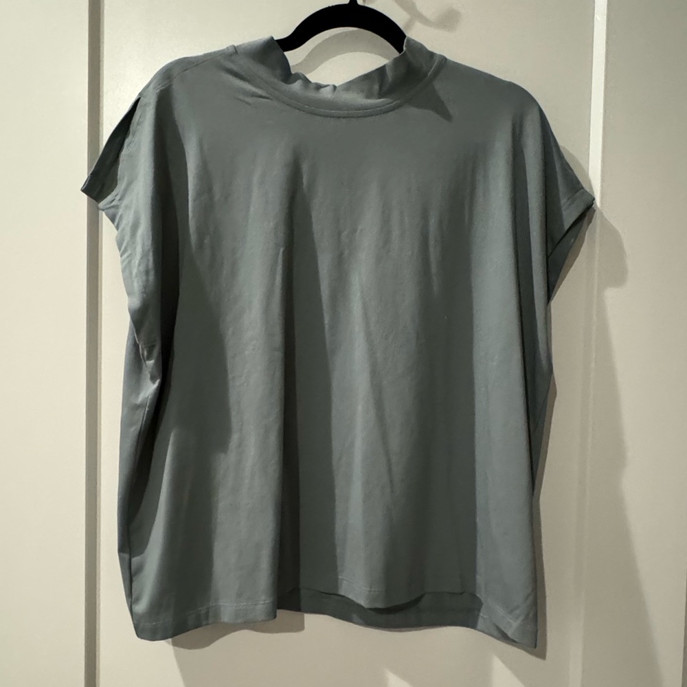 Athleta Gray Women's Top